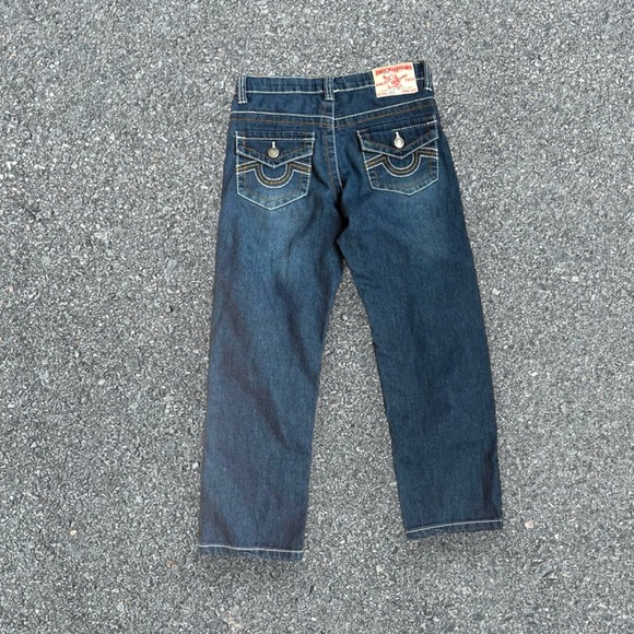 2 Youth Dark wash true religion jeans - Picture 3 of 9
